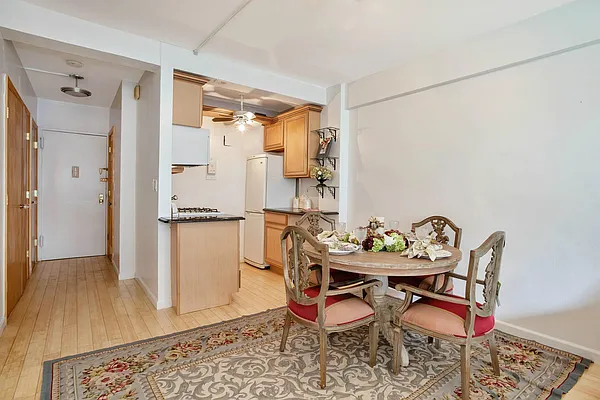 Sold by Keller Williams NYC | media 13