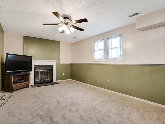 4th image of 6920 Endsleigh Dr