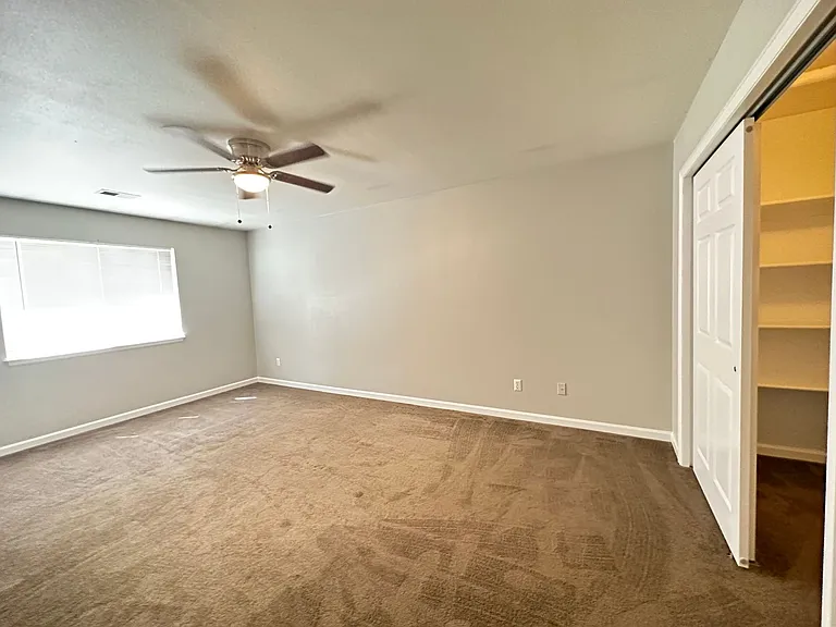 805 16th Street — Photo 11