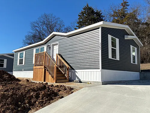 3363 Geranium Dr Photo 1