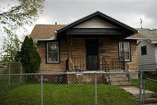 4th image of 1605 Oakridge Dr