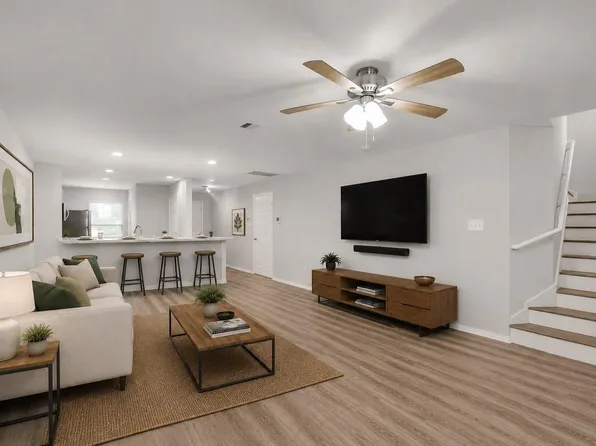 750 Redwing Park Dr, Houston, TX 77009