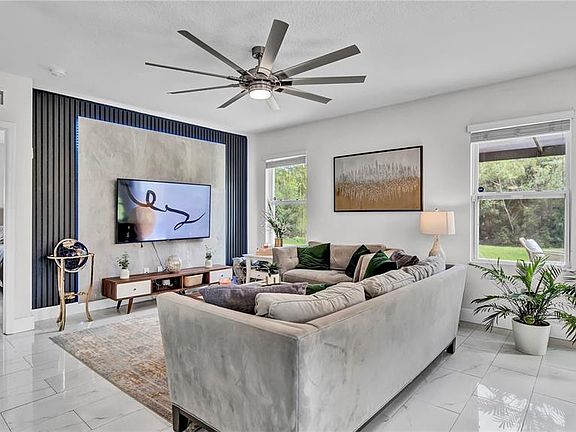 5th image of 1576 DIAMOND LOOP DRIVE