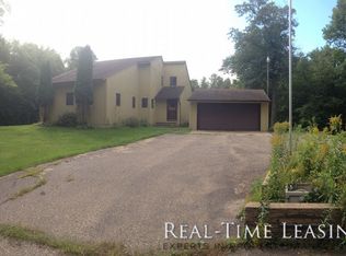 1468 90th St W, Northfield, MN 55057
