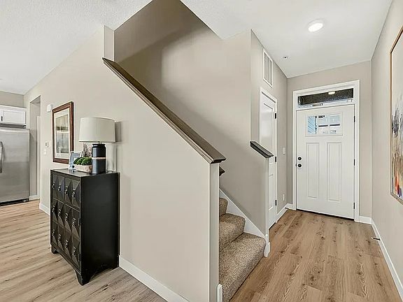 Welcoming entryway and staircase