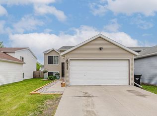 5932 24th St S, Fargo, ND