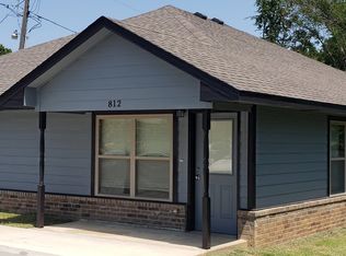 812 N Ash St, Ada, OK 74820