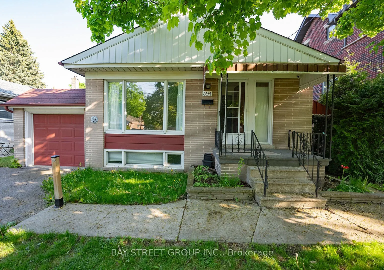 2 bed, $1,400 — Photo 1
