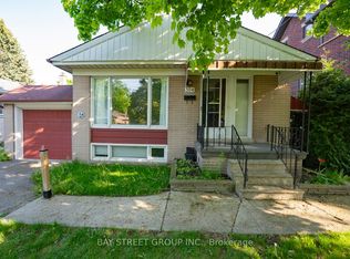 394 Centre St E, Richmond Hill, ON L4C 1B7