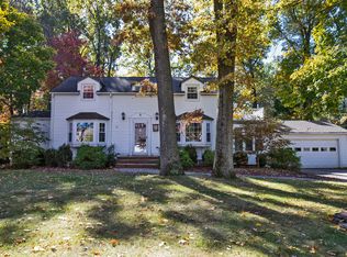 8-10 Lessing Rd, West Orange, NJ 07052