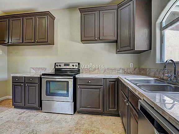 3rd image of 2976 Lawndale St
