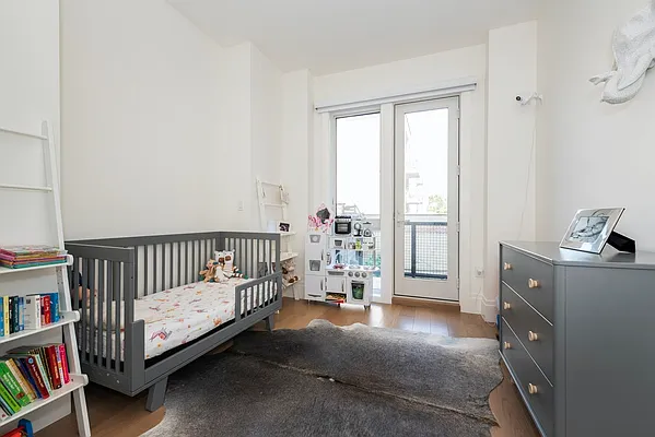 Rented by Bold New York | media 25