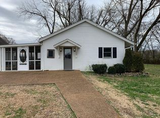 903 Beechcroft Rd, Spring Hill, TN 37174