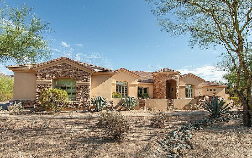 1st image of 4744 E El Sendero Dr