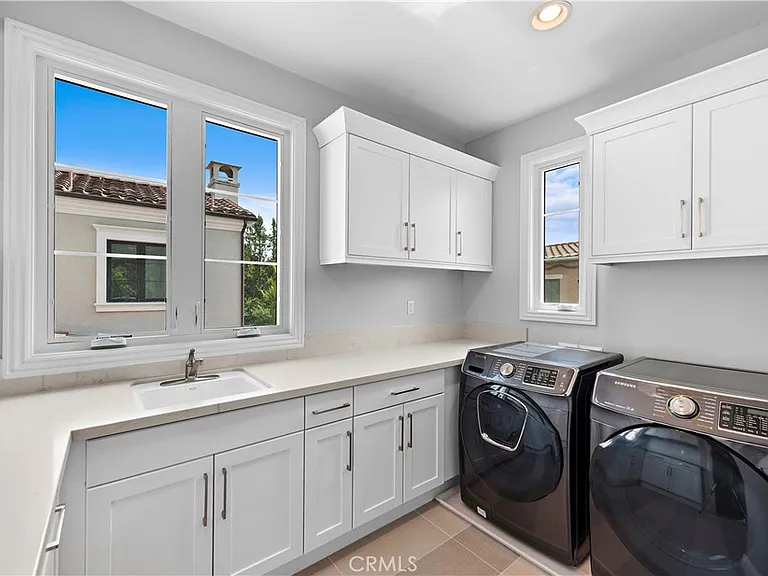 102 Orchid Ter — Photo 19