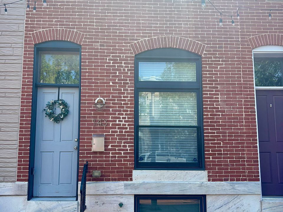 1st image of 143 N Kenwood Ave