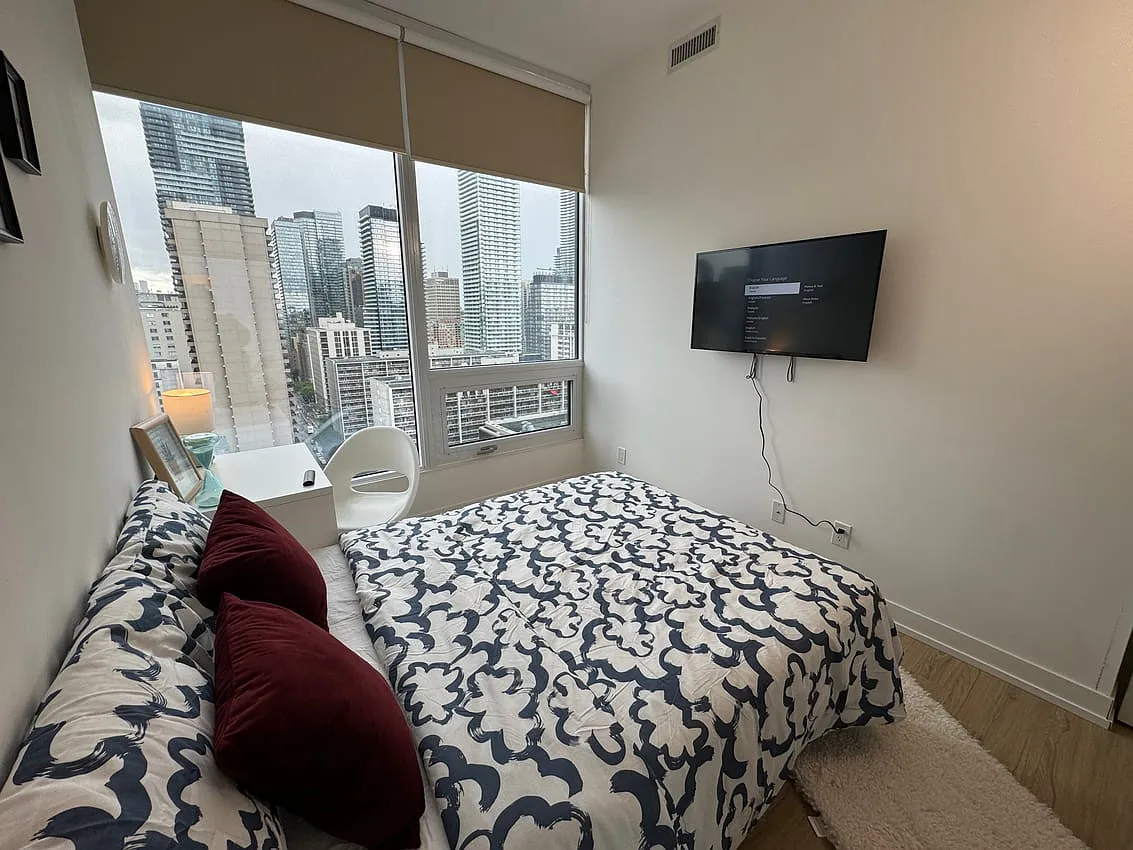 Deluxe Room - Wood St & Church St — Photo 2