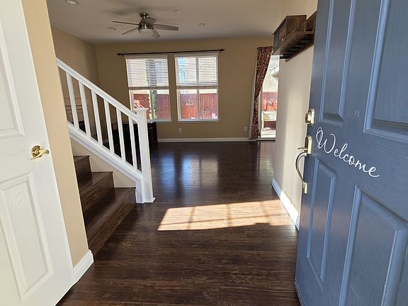 2nd image of 9866 Fieldthorn St