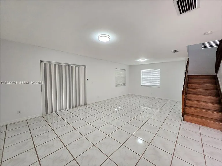 3332 Orinoco Ln #3332 — Photo 2