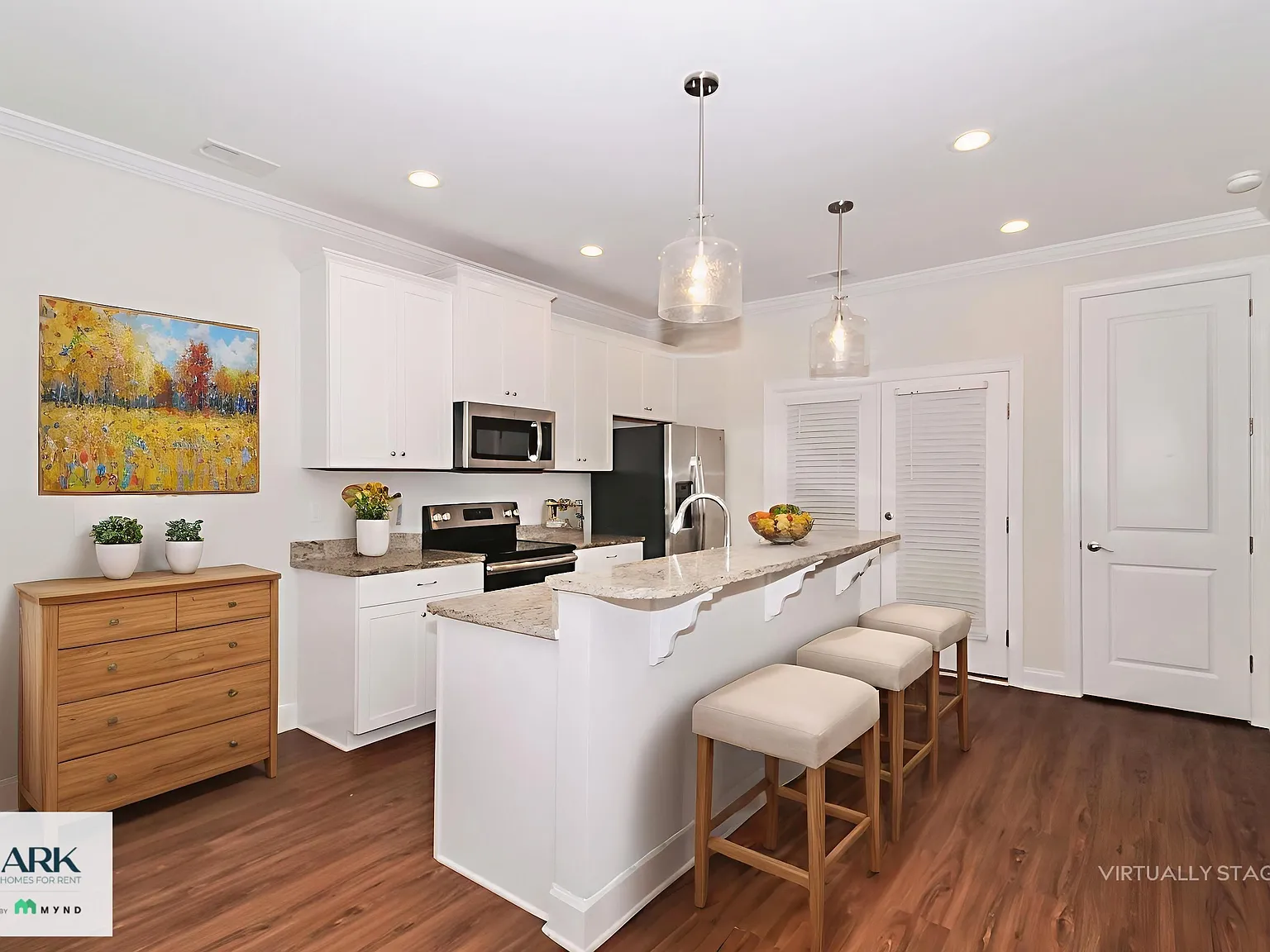 2 bed, 2.0 bath, 1038 sqft, $1,479 — Photo 2