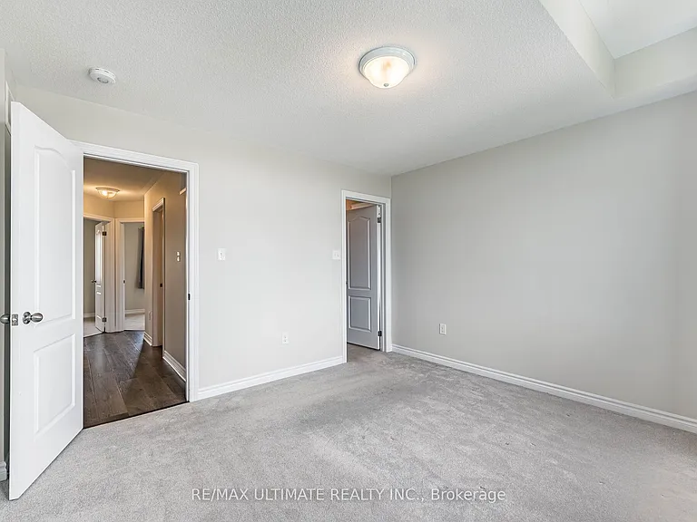 5 Albany St — Photo 31