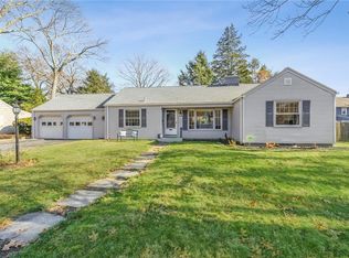 46 Silver Birch Rd, Warwick, RI 02888