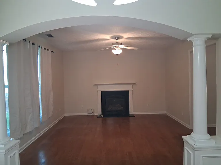 7068 Littlebrook Way — Photo 9