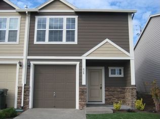 828 NW 3rd Ave, Canby, OR 97013