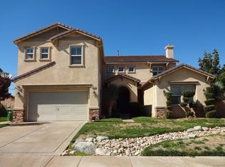 6807 Miramar Ln, Palmdale, CA 93551