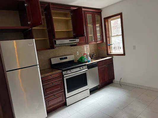 Rented by Voro NYC | media 8