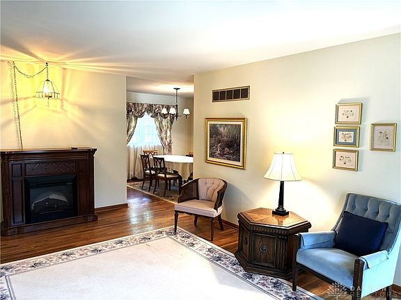 5th image of 3806 Honeybrook Ave