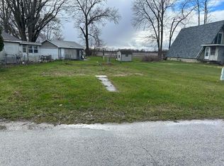 5211 S Elm St, Knox, IN 46534