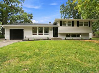 1805 Yale Dr, Fort Wayne, IN 46808