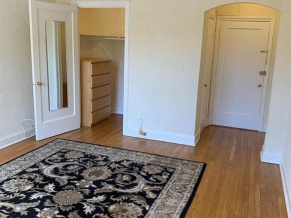 5th image of 2032 Belmont Rd NW APT 625