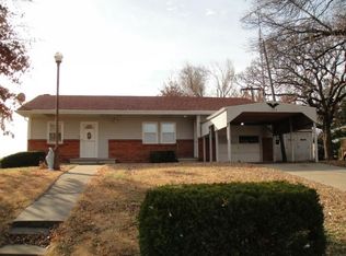 1206 Pacific St, Atchison, KS 66002