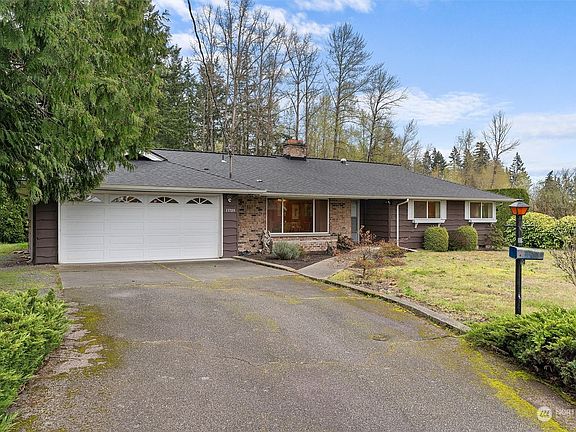 3rd image of 13709 55th Avenue Ct E