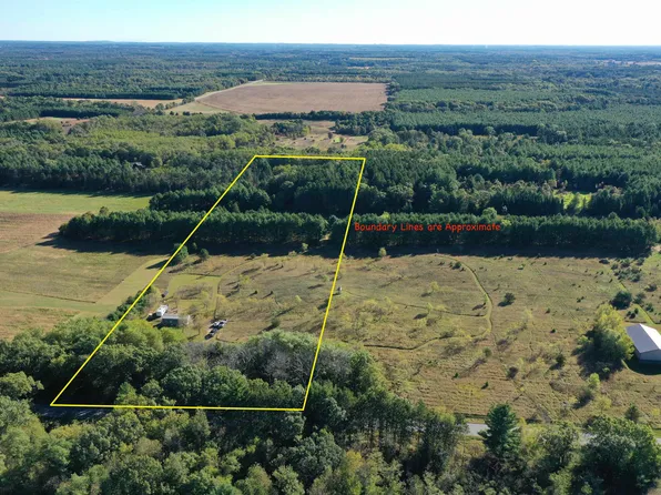 N430 4th Ave, Coloma, WI 54930