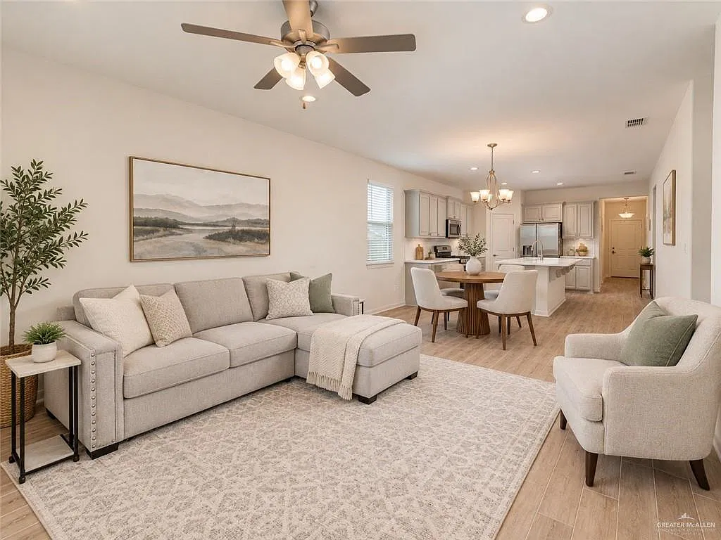 4 bed, 3.0 bath, 1640 sqft, $2,350 — Photo 2
