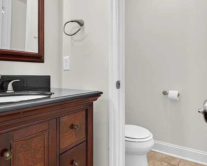2027 Riding Ridge Rd — Photo 36