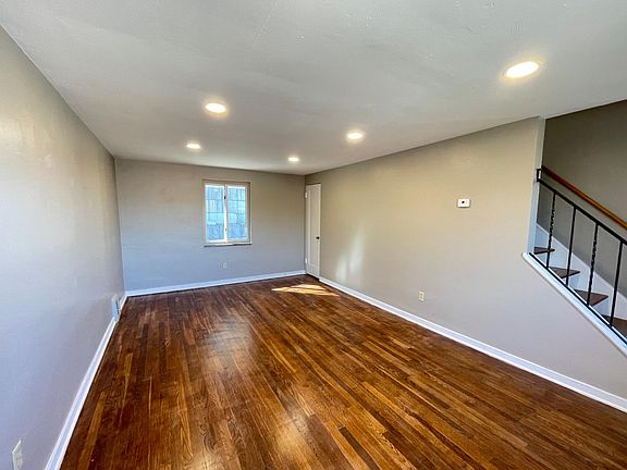 3rd image of 8106 Chaske St