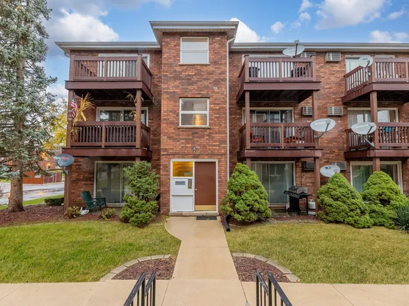 14800 Kilpatrick Ave #306, Midlothian, IL 60445