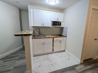 8891 NW 45th St #2, Pompano Beach, FL 33065