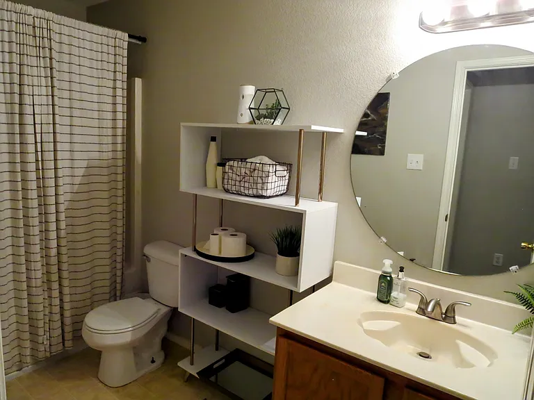 2348 White Oak Dr — Photo 9
