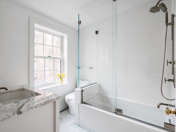 5th image of 805 Greenwich St #3