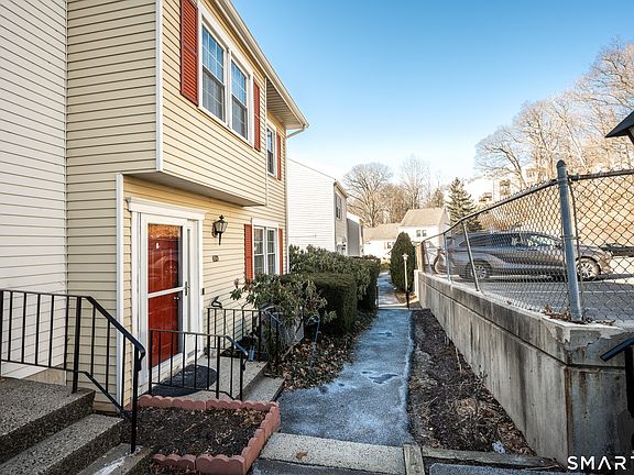 3rd image of 55 Mill Plain Road #17-6