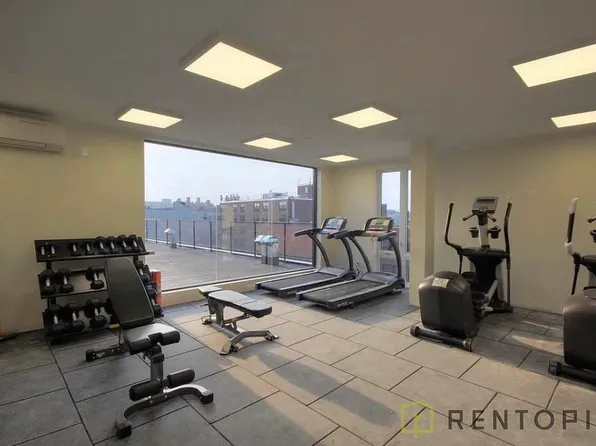 276 Nostrand Avenue image 9 of 15