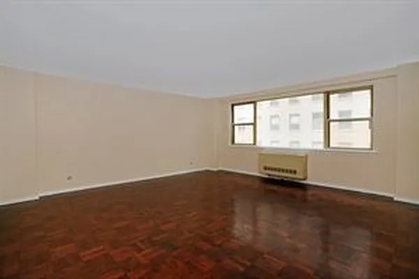 Sold by Douglas Elliman | media 19