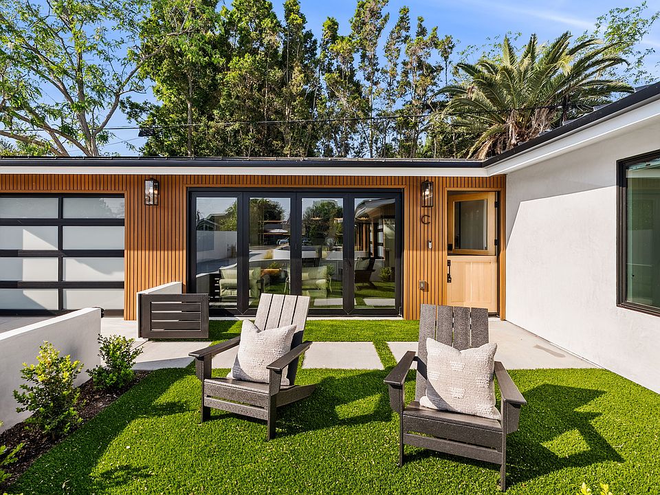 1st image of 251 Costa Mesa St #C