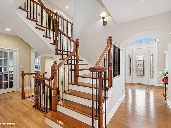 3rd image of 17020 Janine Ct
