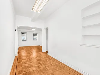 860 Grand Concourse #1I image 1 of 12